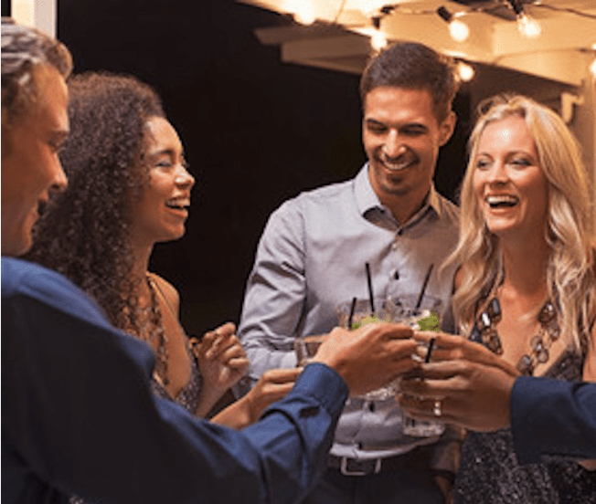 Hur tar man kontakt med swingers? Olika tips hur man träffar andra swingers.