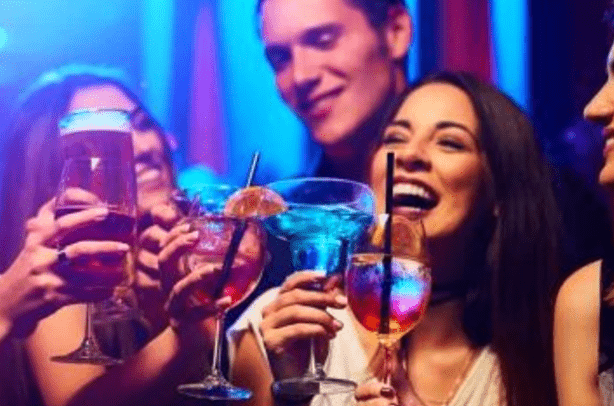 Nyårsfirande för Swingers - Fira som en swingers med andra swingers.