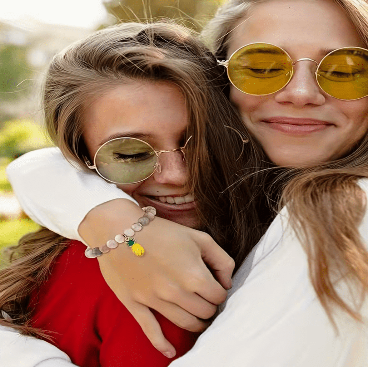 Armband Be a Pinapple. Presenten till dina swingersvänner.