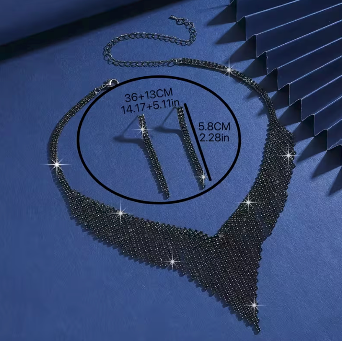 V-Format Tofshalsband med Örhängen